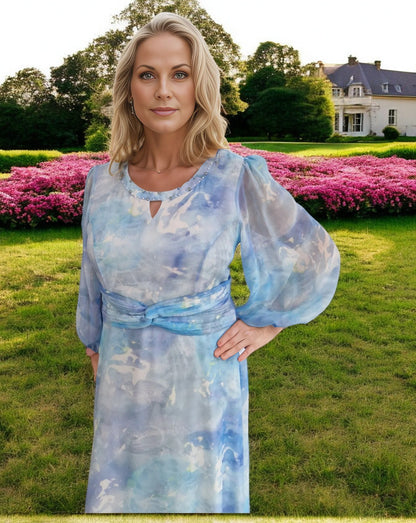 This exquisite dress is the perfect choice for a glamorous summer occasion, ideal for the beloved Mother of the Bride. Mother of the Bride Dress in Barnsley - Signature Dress.