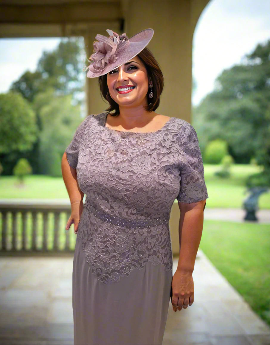 Veromia Dress & Jacket plus size outfit is a stunning choice for the mother of the bride. The dress features delicate lace and chiffon detailing, 